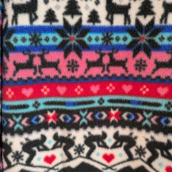 Vera Bradley M Nordic Style Fleece Sweater - Picture 9 of 9